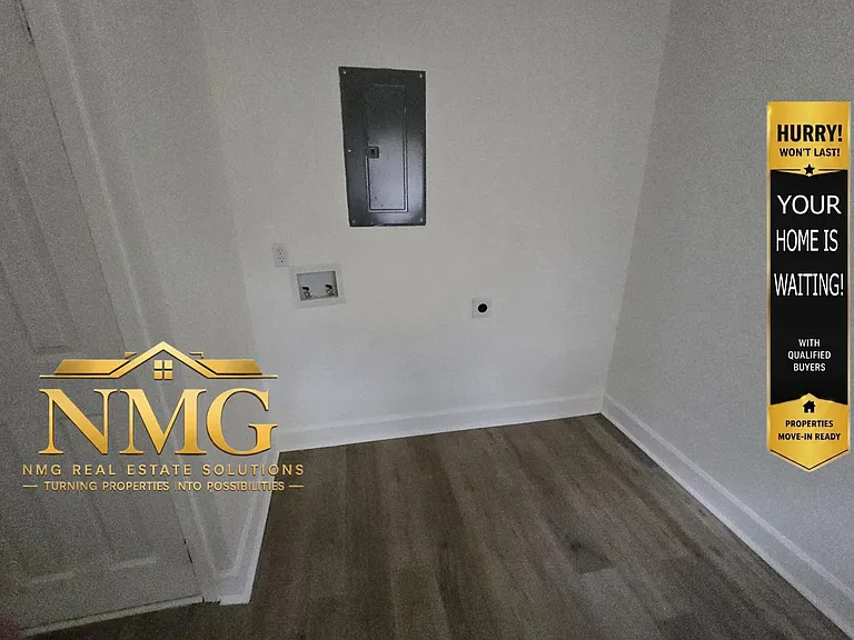 3084 Fleetwood Dr — Photo 3