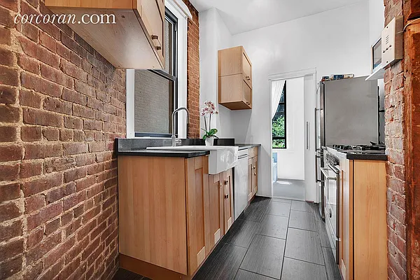 Sold by Corcoran | media 2