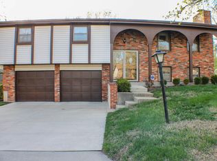 1305 S El Chaparral Ave, Columbia, MO 65201