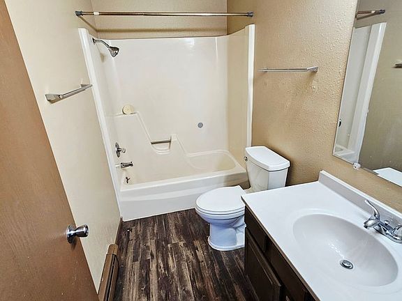 3rd image of 2901 E Rosser Ave APT 7