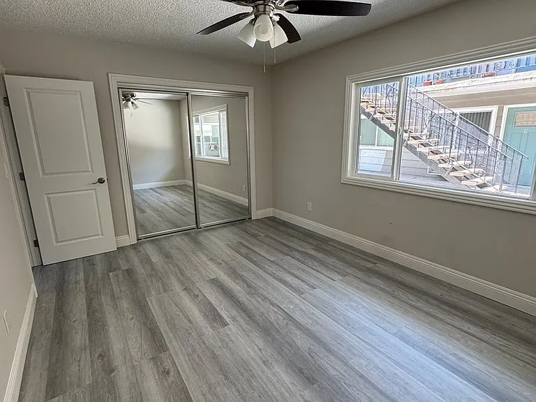1605 W Shorb St — Photo 21