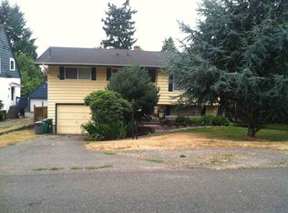 13203 39th Ave NE, Seattle, WA 98125