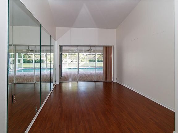 3rd image of 8610 Caitlin Ct