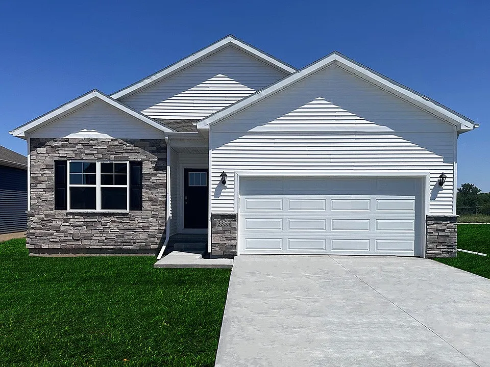 2754 Cecelia Dr photo 1