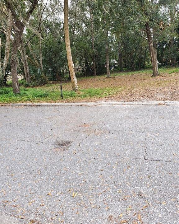 1st image of Hollywood Ave