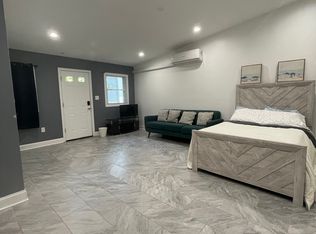 8835 Arliss St #1, Silver Spring, MD 20901