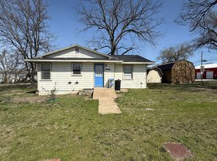 102 W Main Avenue, Ava, MO 65608