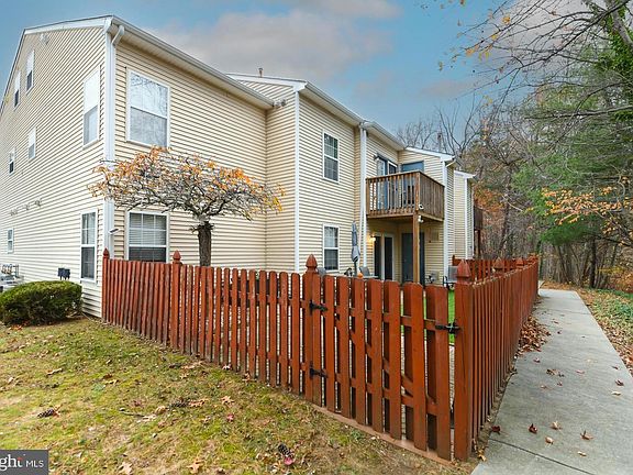 2nd image of 1433 Tristram Cir