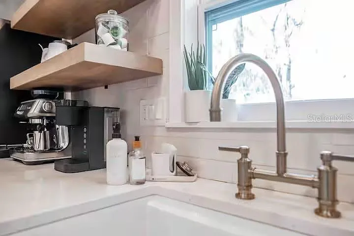 2433 Lydia Way — Photo 17