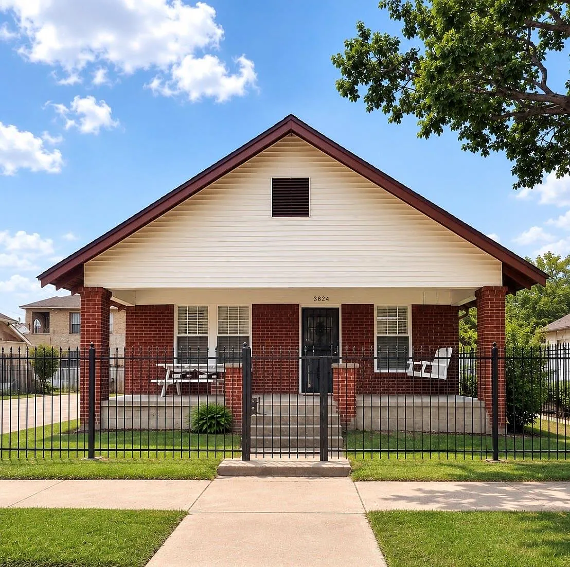 2 bed, 1.0 bath, 832 sqft, $1,700 — Photo 1