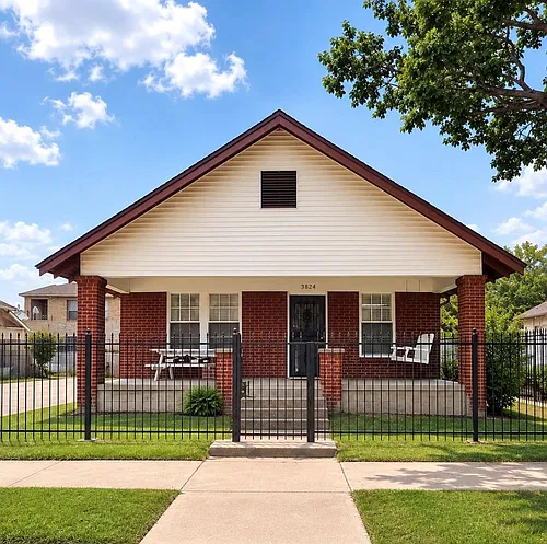 3824 Woodleigh St Photo 1