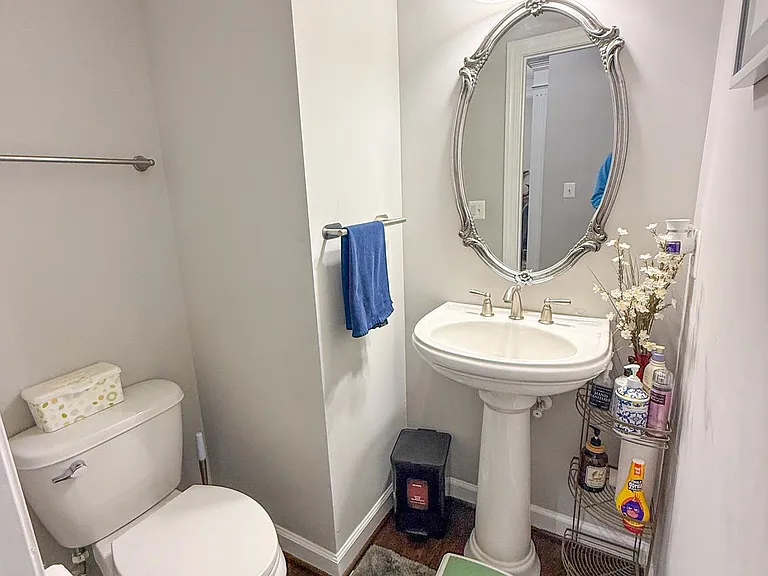 21268 Park Grove Ter — Photo 23