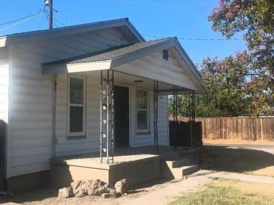 1015 W Olive Ave, Madera, CA, 93637