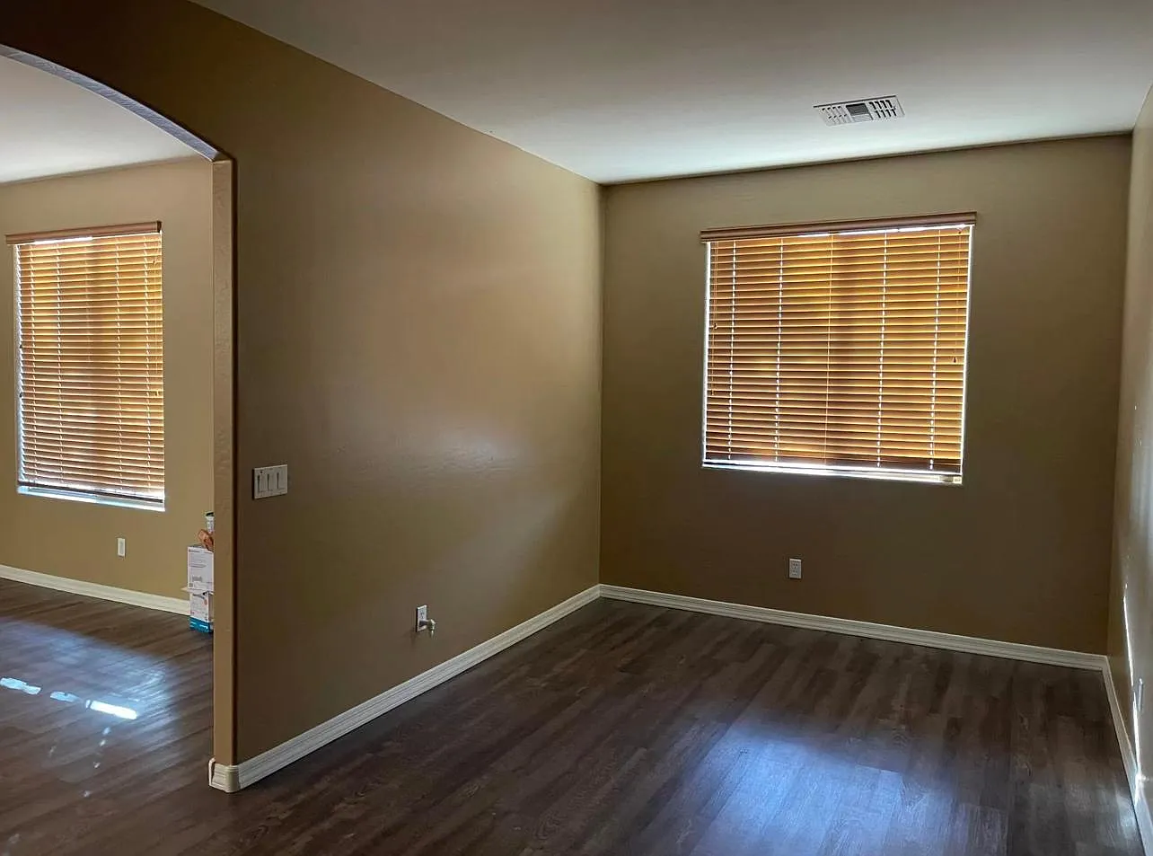 12530 W Winslow Ave — Photo 3