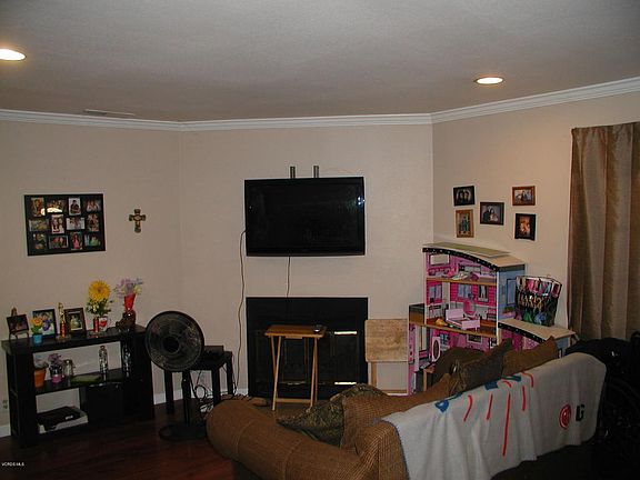 2nd image of 10809 Cresson St