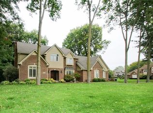 5000 Huntington Dr, Carmel, IN 46033