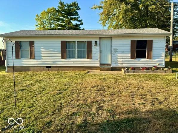 410 W Cherry St, Dunreith, IN 47337