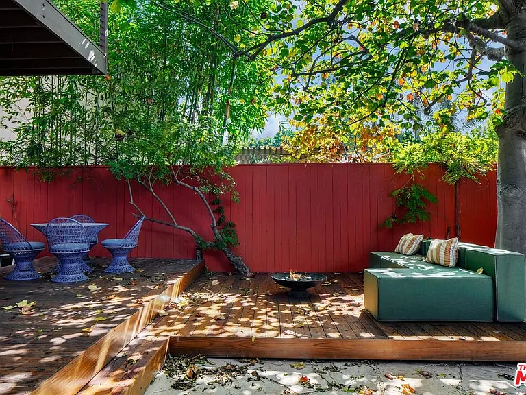 2311 Louella Ave — Photo 45