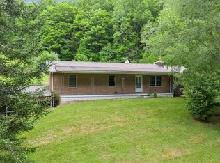 22332 Sweet Hollow Rd, Abingdon, VA 24211