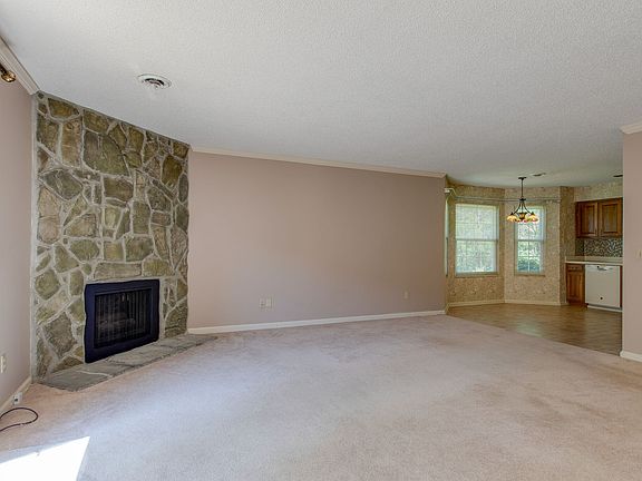4th image of 3880 Priest Lake Dr APT 98