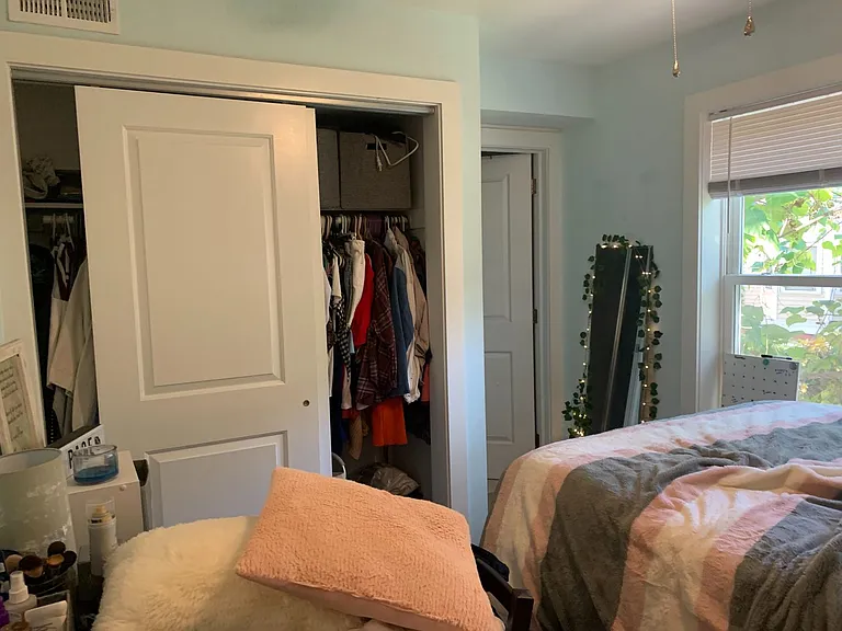 1609 N Sydenham St — Photo 31