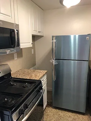 Rented by Jack Resnick & Sons | media 47