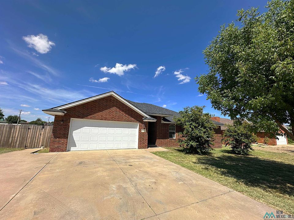 1st image of 2100 Reese Dr