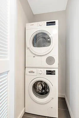 Sold by Compass | media 10