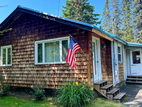 45 Newman Rd, Lake Placid, NY 12946
