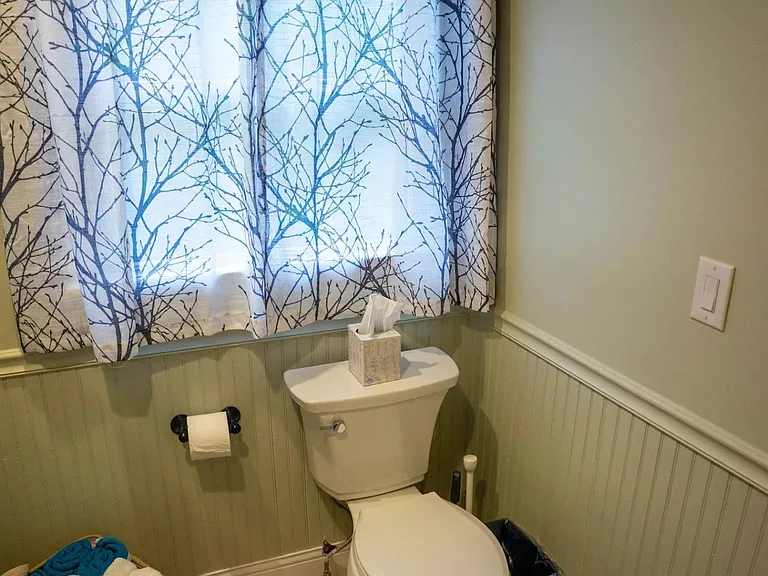 63 Lakeside Dr — Photo 15