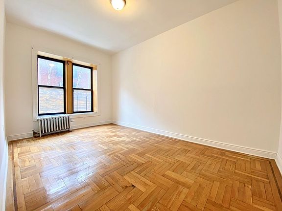 3rd image of 1236 Pacific St APT 1D