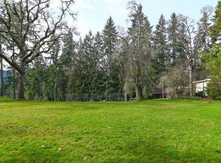 N Shasta Loop, Eugene, OR 97405