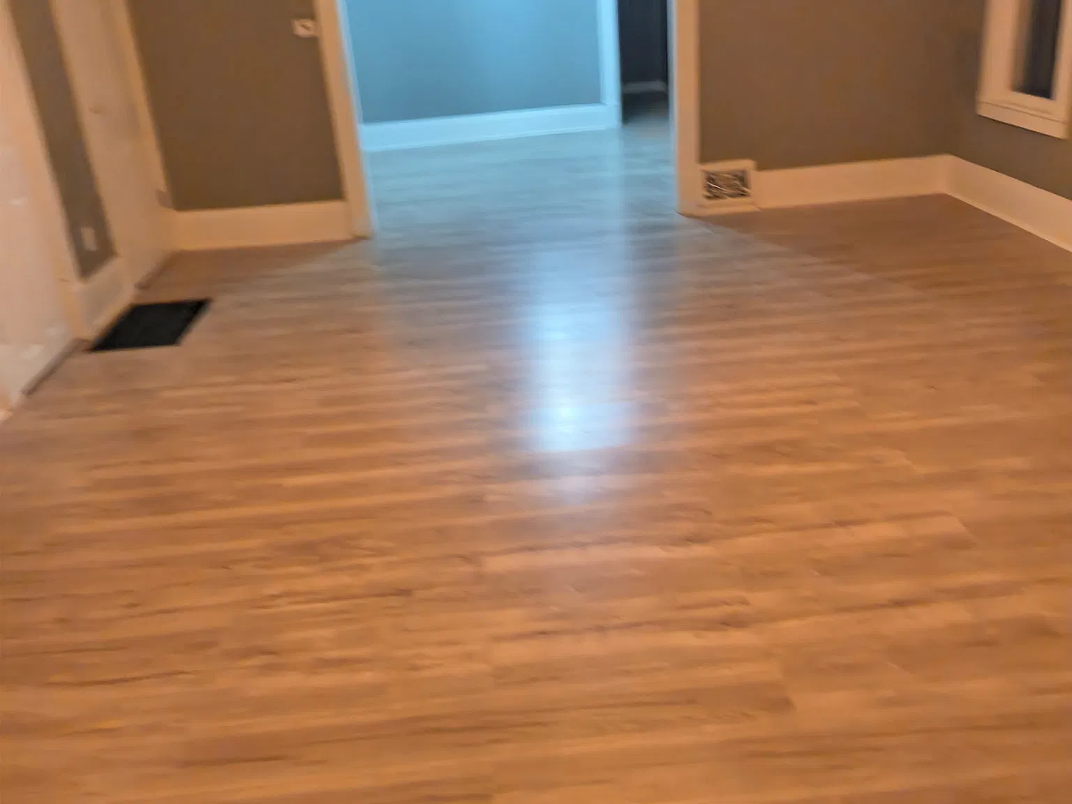 3 bed, 1253 sqft, $1,550 — Photo 2