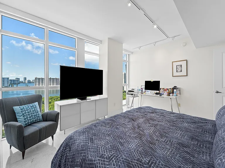 400 Sunny Isles Blvd #1608 — Photo 20