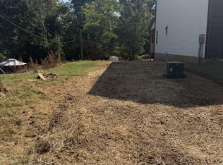 809 Gracey Ave, Clarksville, TN 37040