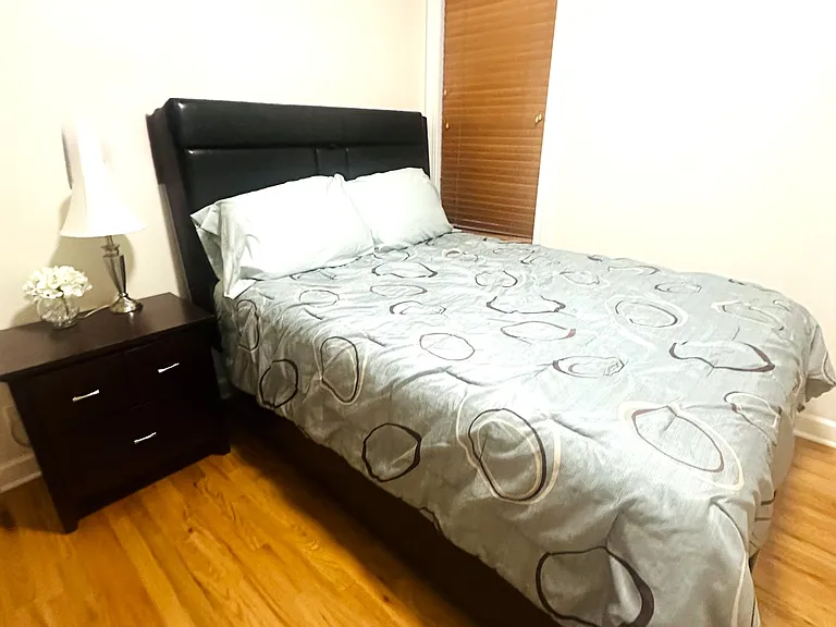 2256 W Adams St #1 — Photo 7