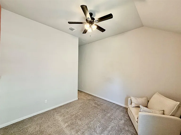 191 Goshen Dr — Photo 10