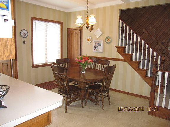 3rd image of 36 E Cherry Ct
