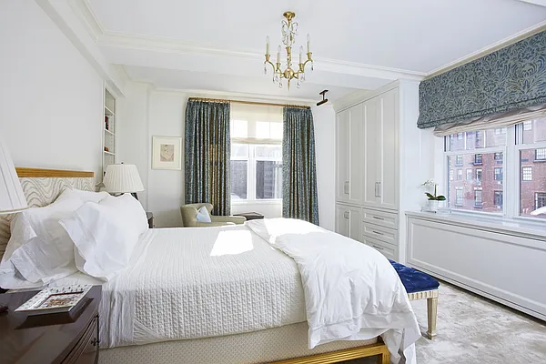 Sold by Brown Harris Stevens | media 19