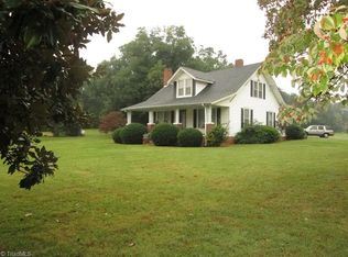 123 Oscar Hill Rd, Dobson, NC 27017