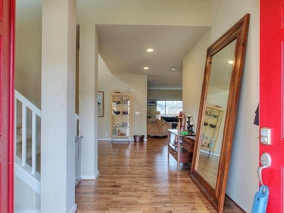 3rd image of 6312 Stuart Pl SE