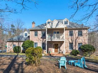37 Beaver Pond Rdg, Troy, VA 22974
