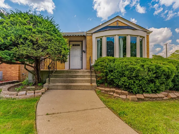 8800 S Merrill Ave, Chicago, IL 60617