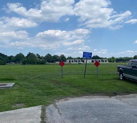 4th image of 200 W Teljean Rd