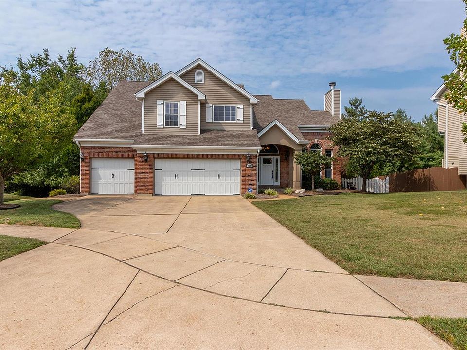 1st image of 7657 River Walk Ct