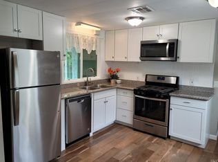 220 Walnut Cir, Rohnert Park, CA 94928