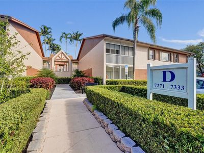 7331 S Devon Dr #215, Tamarac, FL, 33321