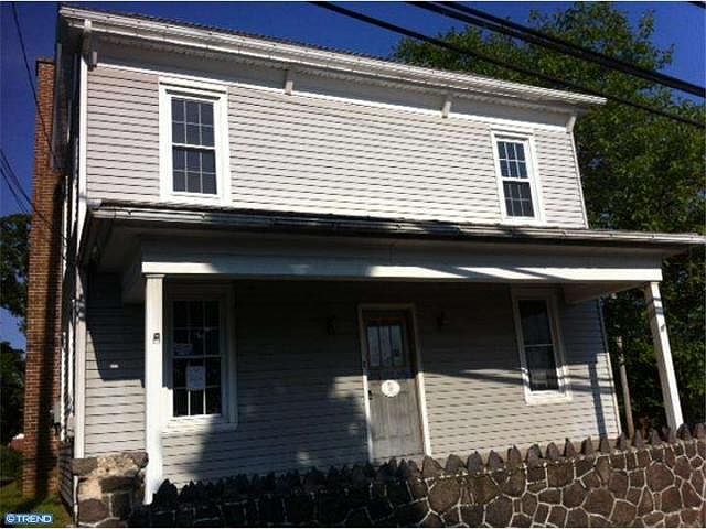 2nd image of 36 Walnuttown Rd