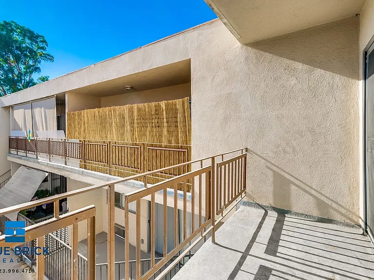 5415 Corteen Pl #22 — Photo 33