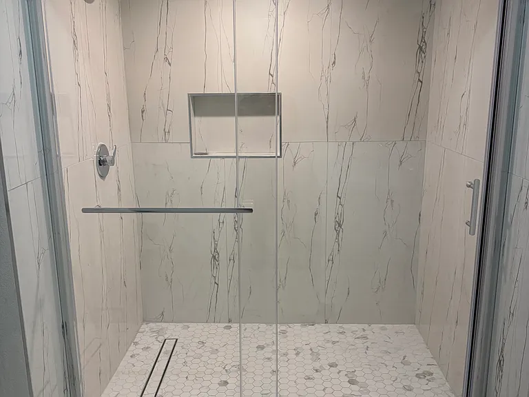 New shower with quartz tile.